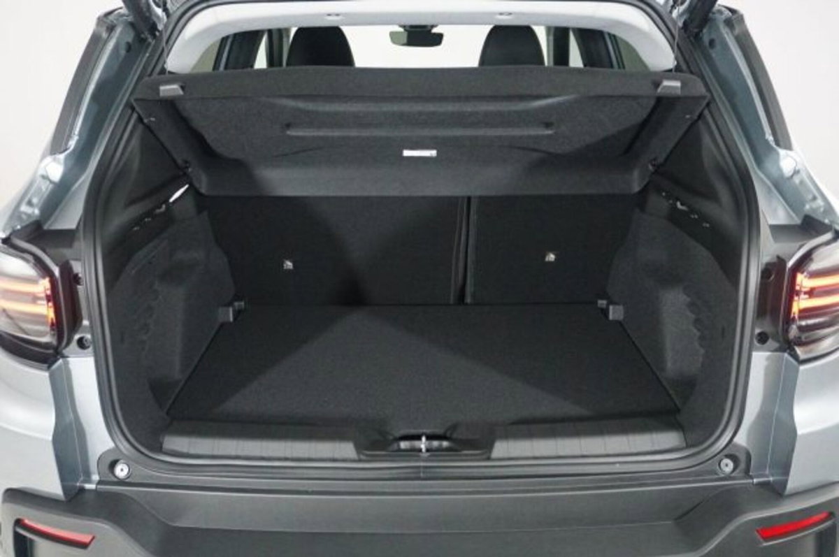 Jeep Avenger 1.2 turbo Summit fwd 100cv (13)