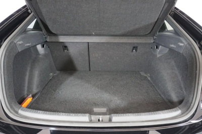 Volkswagen Taigo 1.0 tsi R-Line 115cv (13)