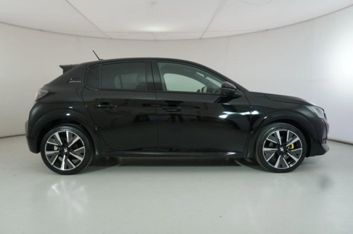 Peugeot 208 1.2 puretech Active s&s 100cv (4)