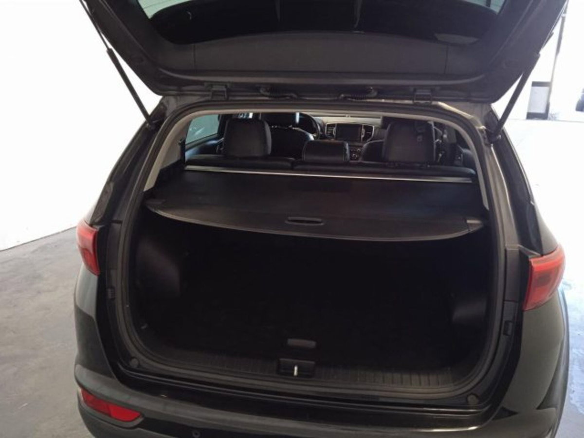 Kia Sportage 1.7 CRDI 2WD Cool (11)