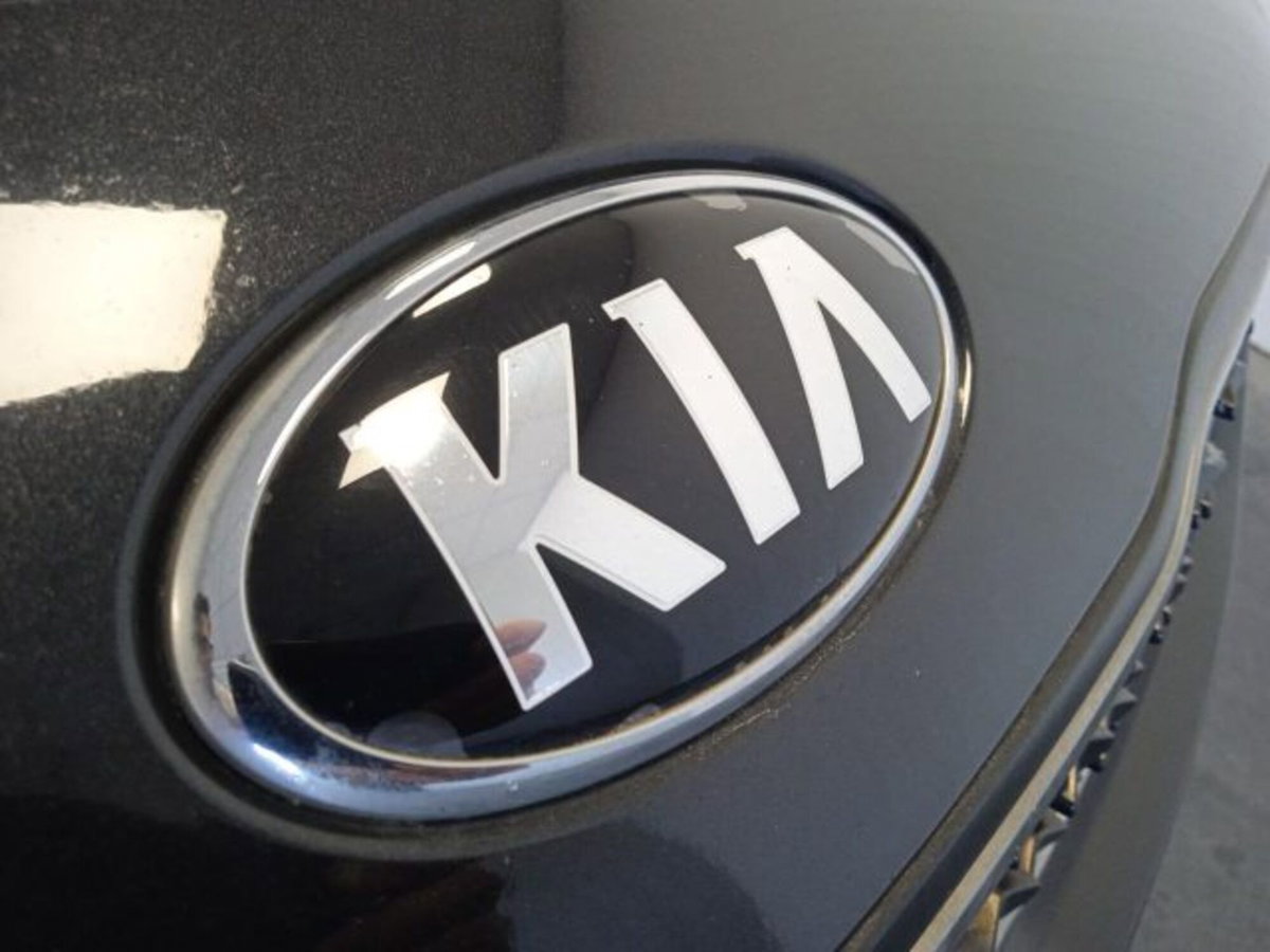 Kia Sportage 1.7 CRDI 2WD Cool (17)