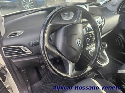 Lancia Ypsilon 1.2 69 CV 5 porte GPL Ecochic Elefantino Blu (6)