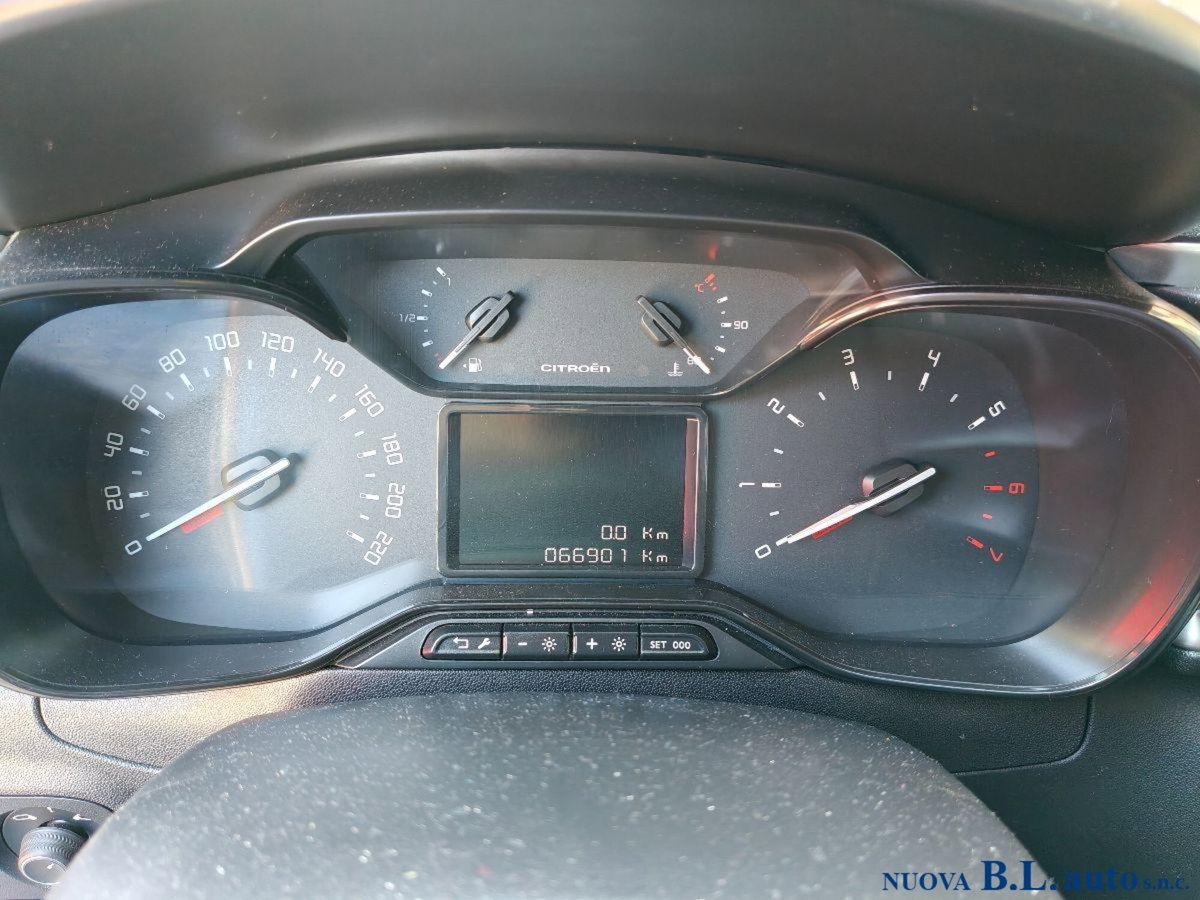Citroen C3 1.2 puretech You s&s 83cv neopatentati (11)