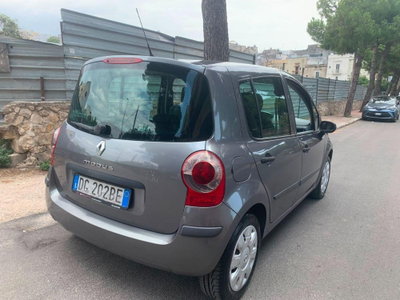 Renault Modus 1.5 dCi 70CV Saint Tropez (6)