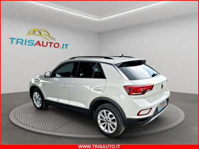 Volkswagen T-Roc 1.5 tsi Life dsg (2)