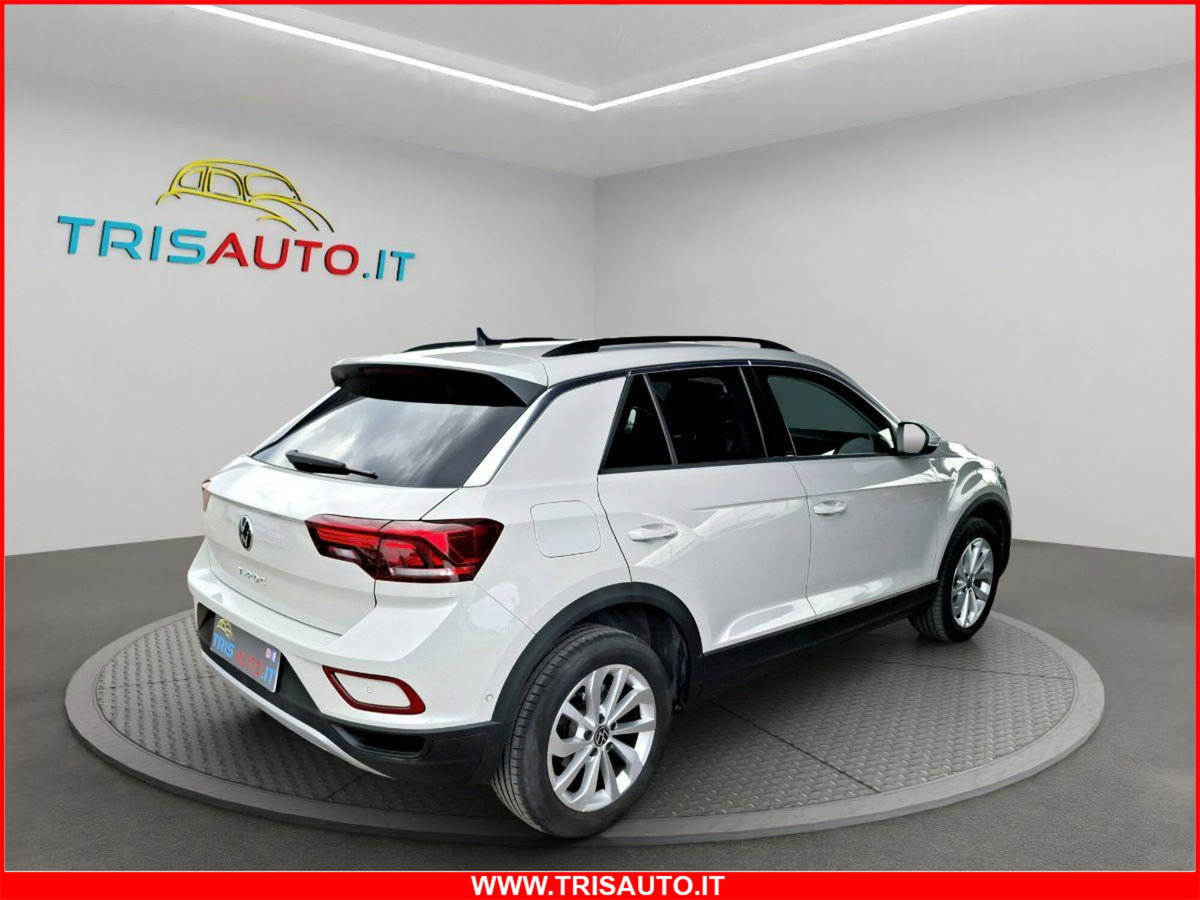 Volkswagen T-Roc 1.5 tsi Life dsg (4)
