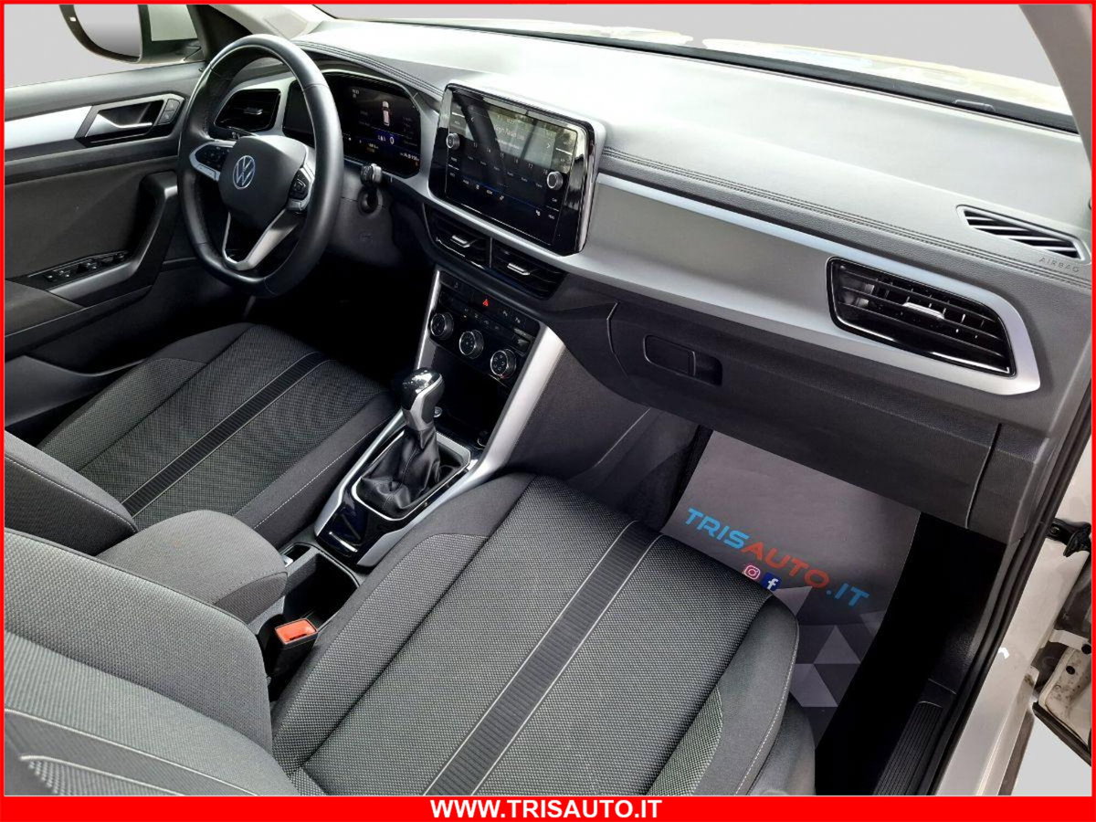 Volkswagen T-Roc 1.5 tsi Life dsg (7)