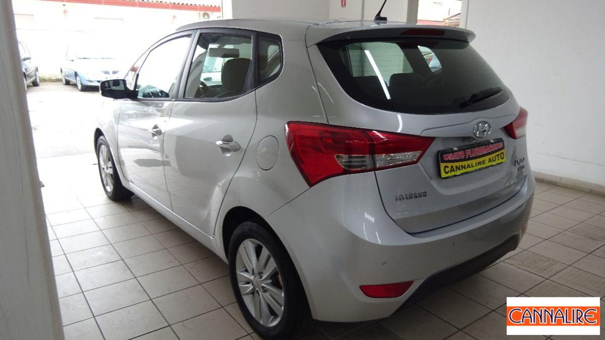 Hyundai ix20 1.4 CRDI 90 CV Style (4)