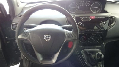 Lancia Ypsilon 1.3 MJT 16V 95 CV 5 porte S&S Silver (12)