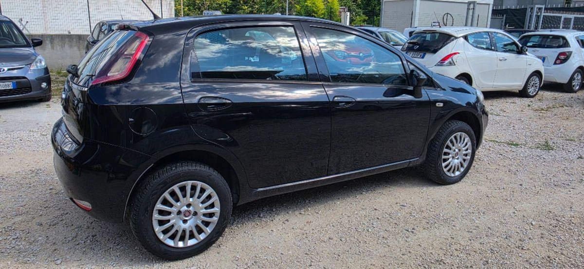 Fiat Punto 1.4 8V 5 porte Natural Power Lounge (7)