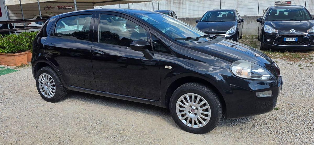 Fiat Punto 1.4 8V 5 porte Natural Power Lounge (8)