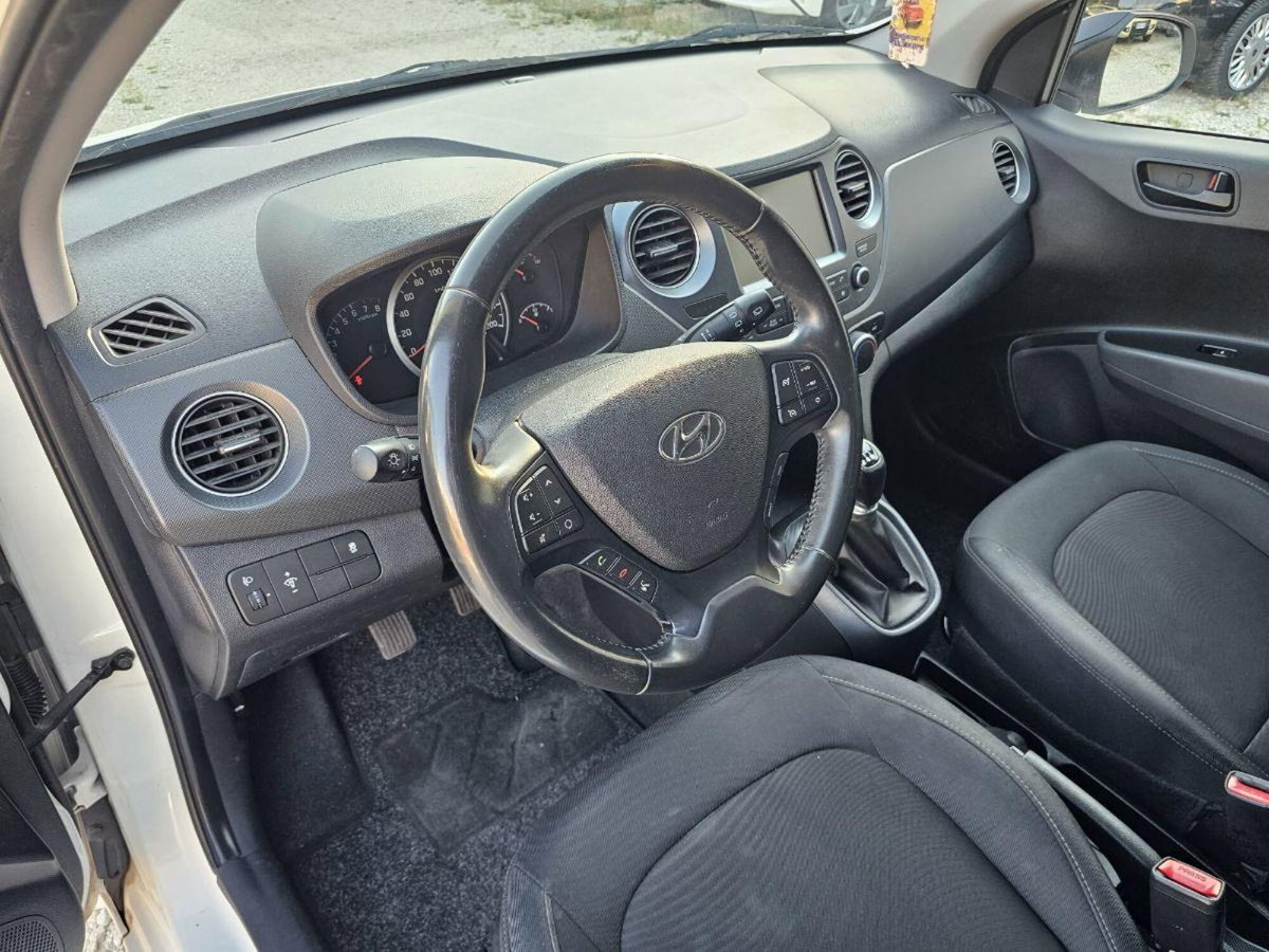 Hyundai i10 1.0 LPGI Econext Login (12)