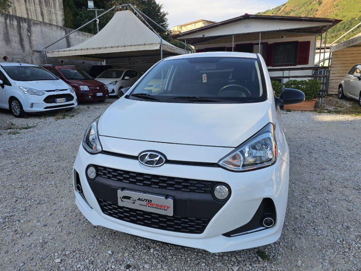 Hyundai i10 1.0 LPGI Econext Login (2)