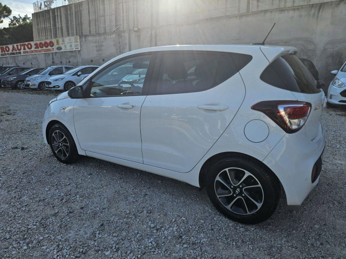 Hyundai i10 1.0 LPGI Econext Login (4)