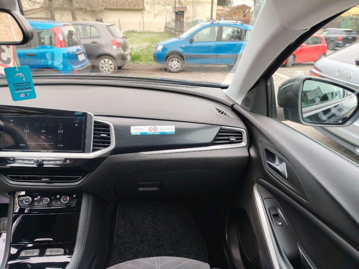 Opel Grandland 1.5 diesel Ecotec aut. GS Line (13)