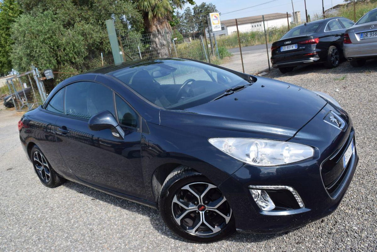 Peugeot 308 1.6 8V e-HDi 112CV Stop&Start robotiz. 5p. Active (11)