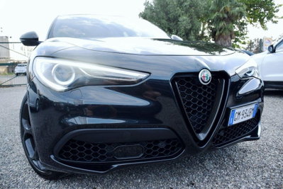 Alfa Romeo Stelvio Stelvio 2.0 Turbo 280 CV AT8 Q4 Estrema (10)
