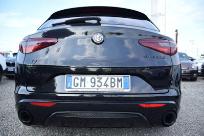 Alfa Romeo Stelvio Stelvio 2.0 Turbo 280 CV AT8 Q4 Estrema (19)