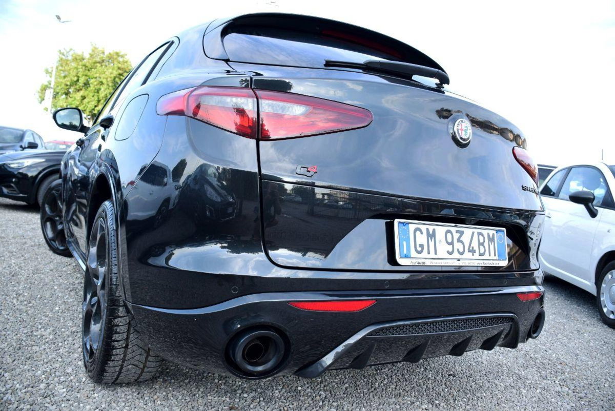 Alfa Romeo Stelvio Stelvio 2.0 Turbo 280 CV AT8 Q4 Estrema (2)