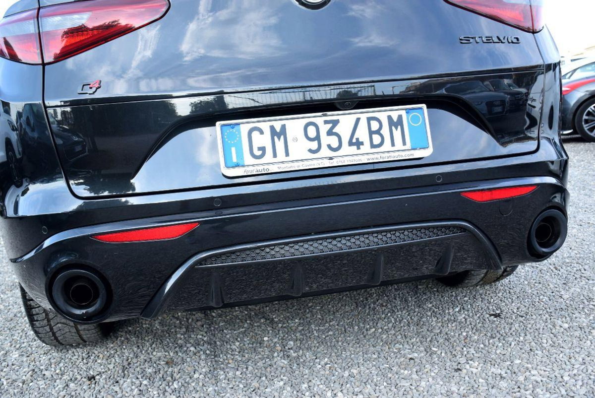 Alfa Romeo Stelvio Stelvio 2.0 Turbo 280 CV AT8 Q4 Estrema (20)