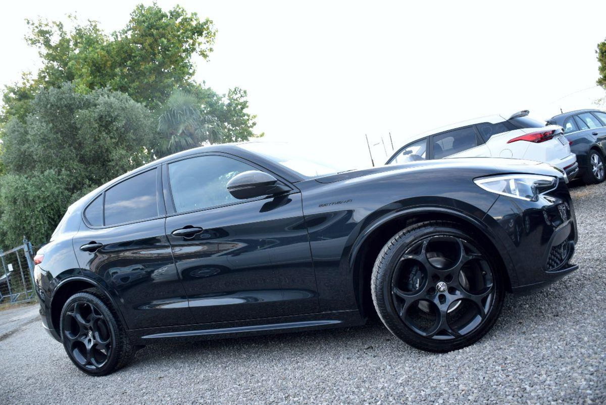 Alfa Romeo Stelvio Stelvio 2.0 Turbo 280 CV AT8 Q4 Estrema (4)