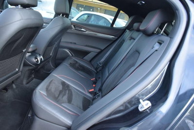 Alfa Romeo Stelvio Stelvio 2.0 Turbo 280 CV AT8 Q4 Estrema (9)