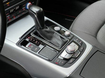 Audi A6 Avant 3.0 TFSI 333CV quattro S tronic (10)