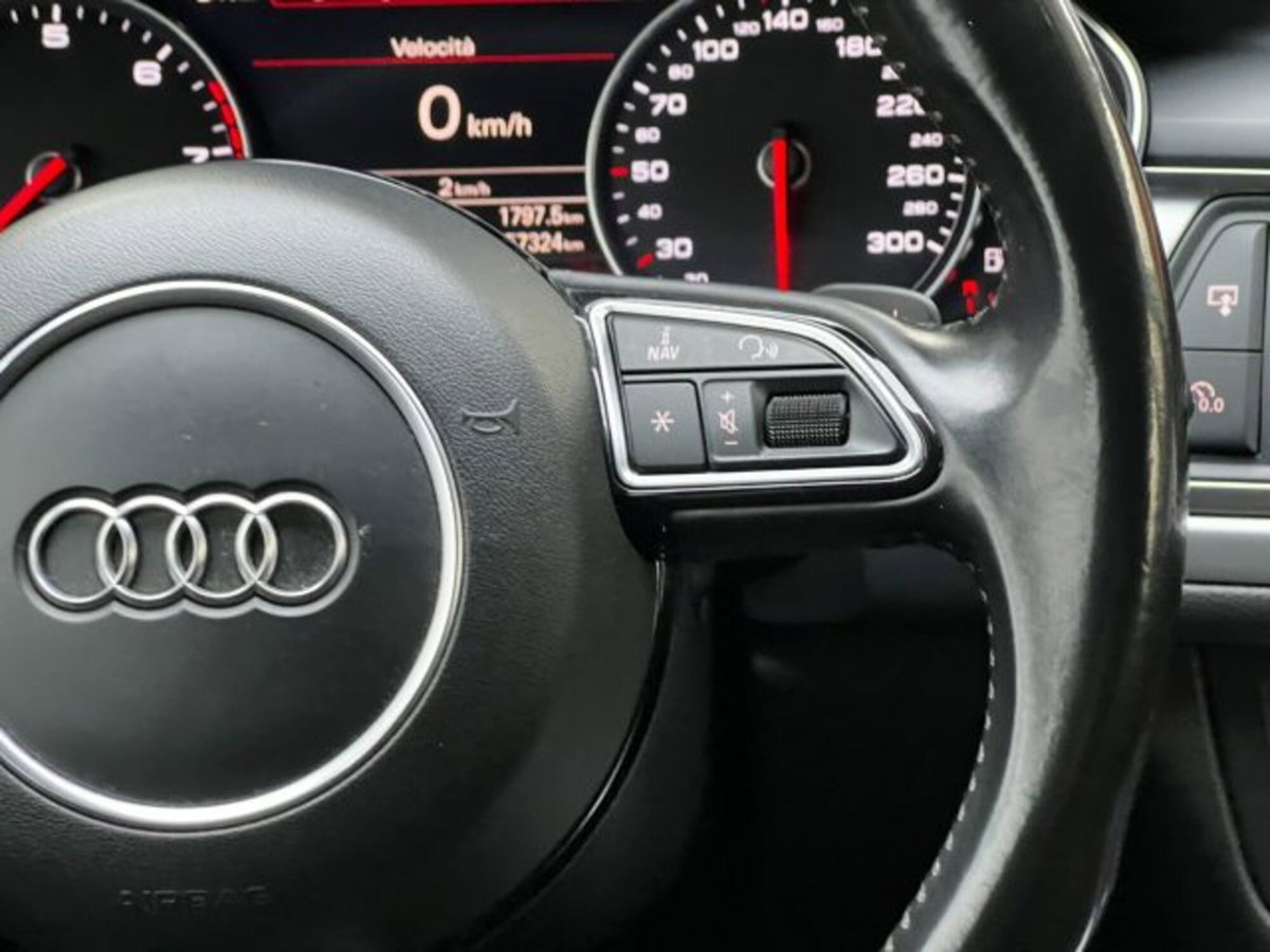 Audi A6 Avant 3.0 TFSI 333CV quattro S tronic (13)