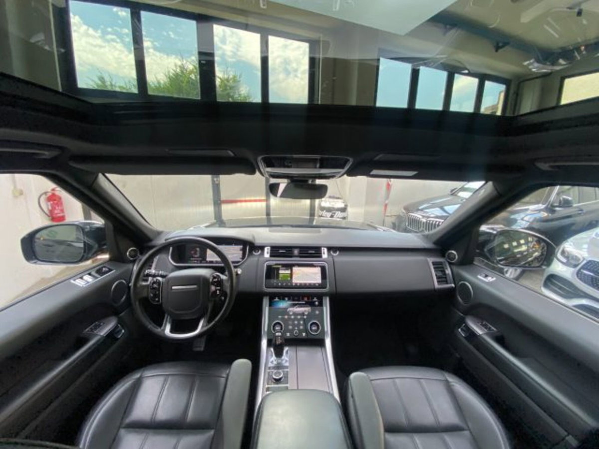 Land Rover Range Rover Sport 2.0 Si4 HSE (10)