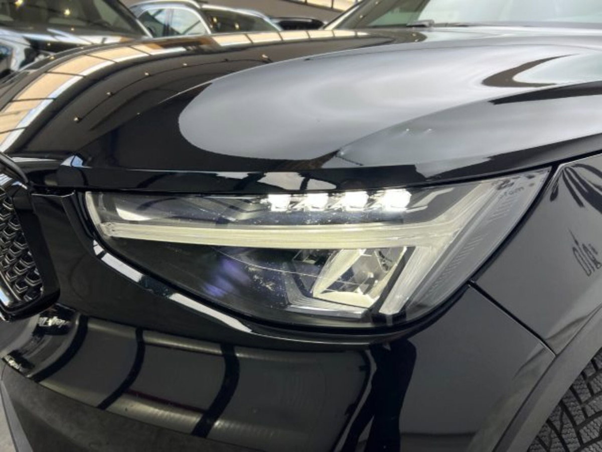 Volvo XC40 B3 automatico Plus Dark (13)