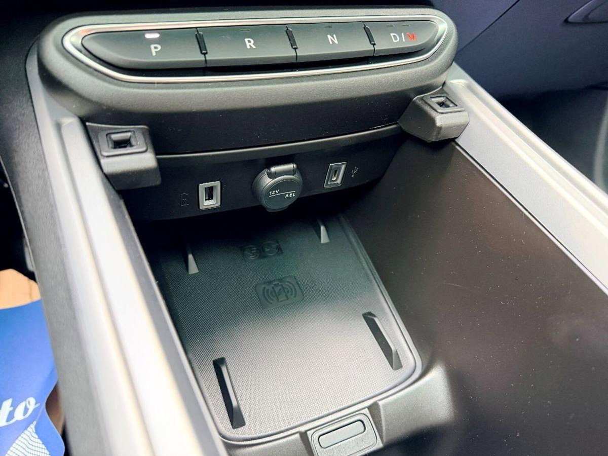 Jeep Avenger 1.2 turbo e-hybrid mhev Summit fwd 110cv edct6 (18)
