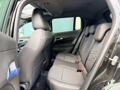 Jeep Avenger 1.2 turbo e-hybrid mhev Summit fwd 110cv edct6 (8)