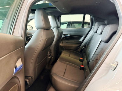 Jeep Avenger 1.2 turbo e-hybrid mhev Summit fwd 110cv edct6 (8)