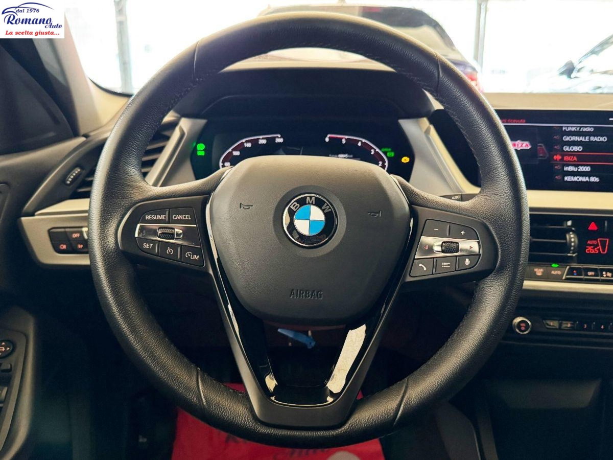 BMW Serie 1 118d Business Advantage (17)