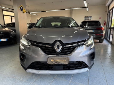 Renault Captur Blue dCi 115 CV EDC Business (2)