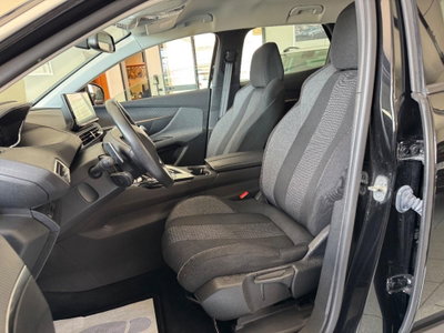 Peugeot 3008 BlueHDi 130 S&S EAT8 Active Business (8)
