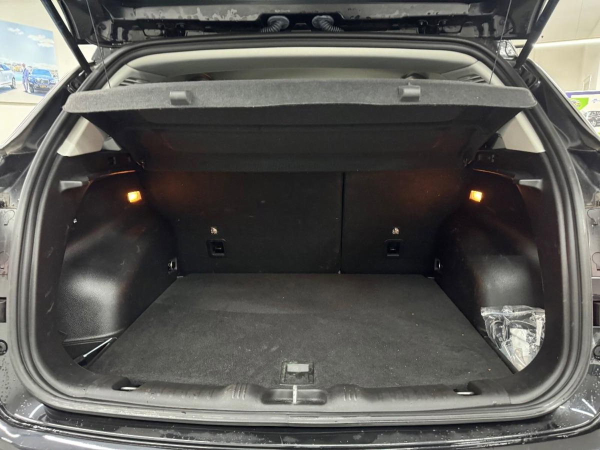 Jeep Compass 1.6 Multijet II 2WD Limited (19)