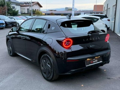 Lancia Ypsilon 1.2 mhev Edizione Limitata Cassina e-dct (4)