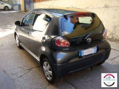 Toyota Aygo 1.0 12V VVT-i 5 porte Now (4)