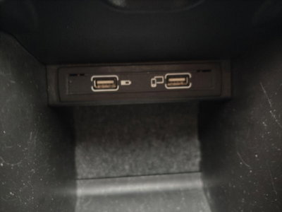 Mercedes-Benz Classe A 180 d Automatic Sport (19)