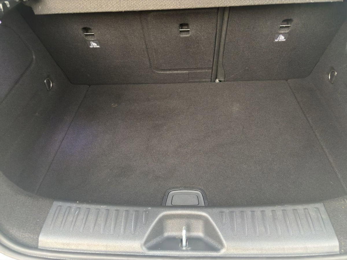 Mercedes-Benz Classe A 180 d Automatic Sport (20)