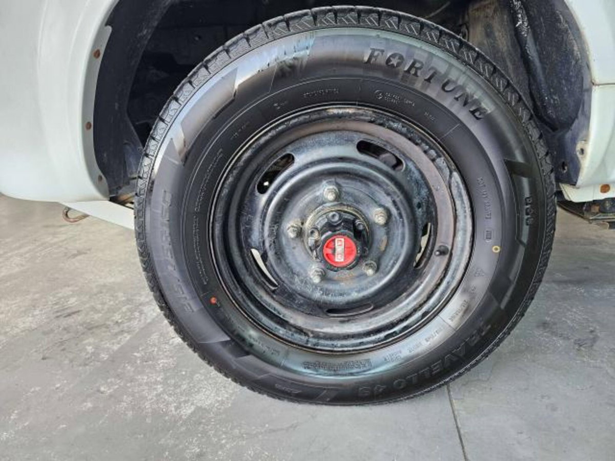 Tata Xenon Xenon 2.2 Dicor 4x4 PC Cassonato (11)