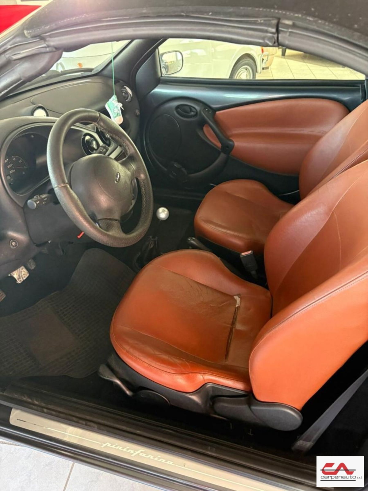 Ford Ka Cabrio 1.6 Leather (4)