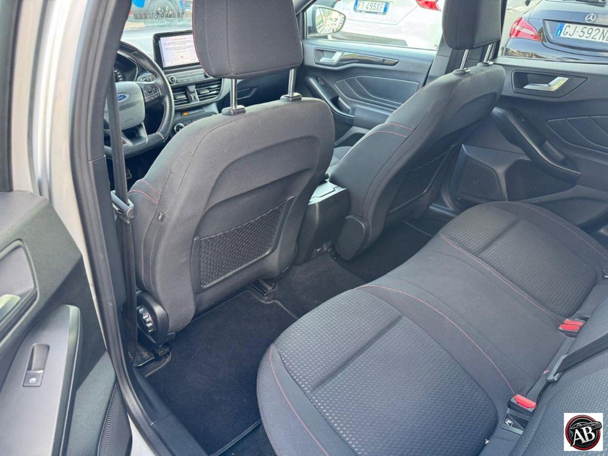 Ford Focus 1.5 EcoBlue 120 CV aut. 5p. Active Design (16)