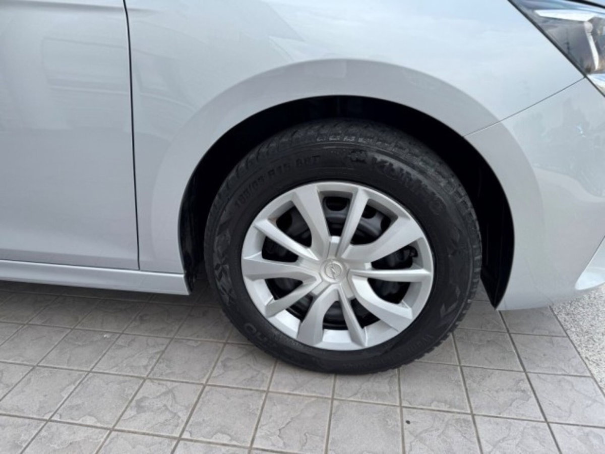 Opel Corsa 1.2 Corsa s&s 75cv (8)