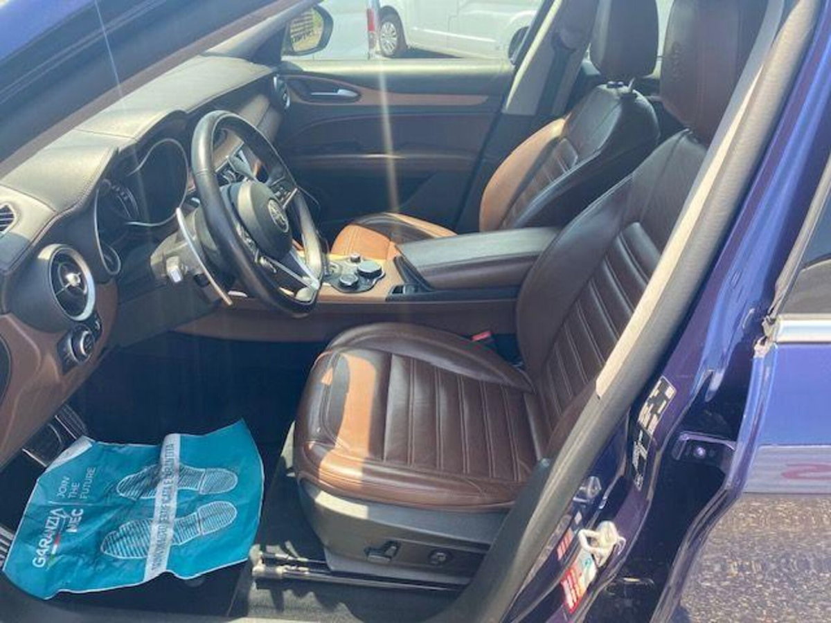 Alfa Romeo Stelvio Stelvio 2.2 Turbodiesel 210 CV AT8 Q4 Super (12)