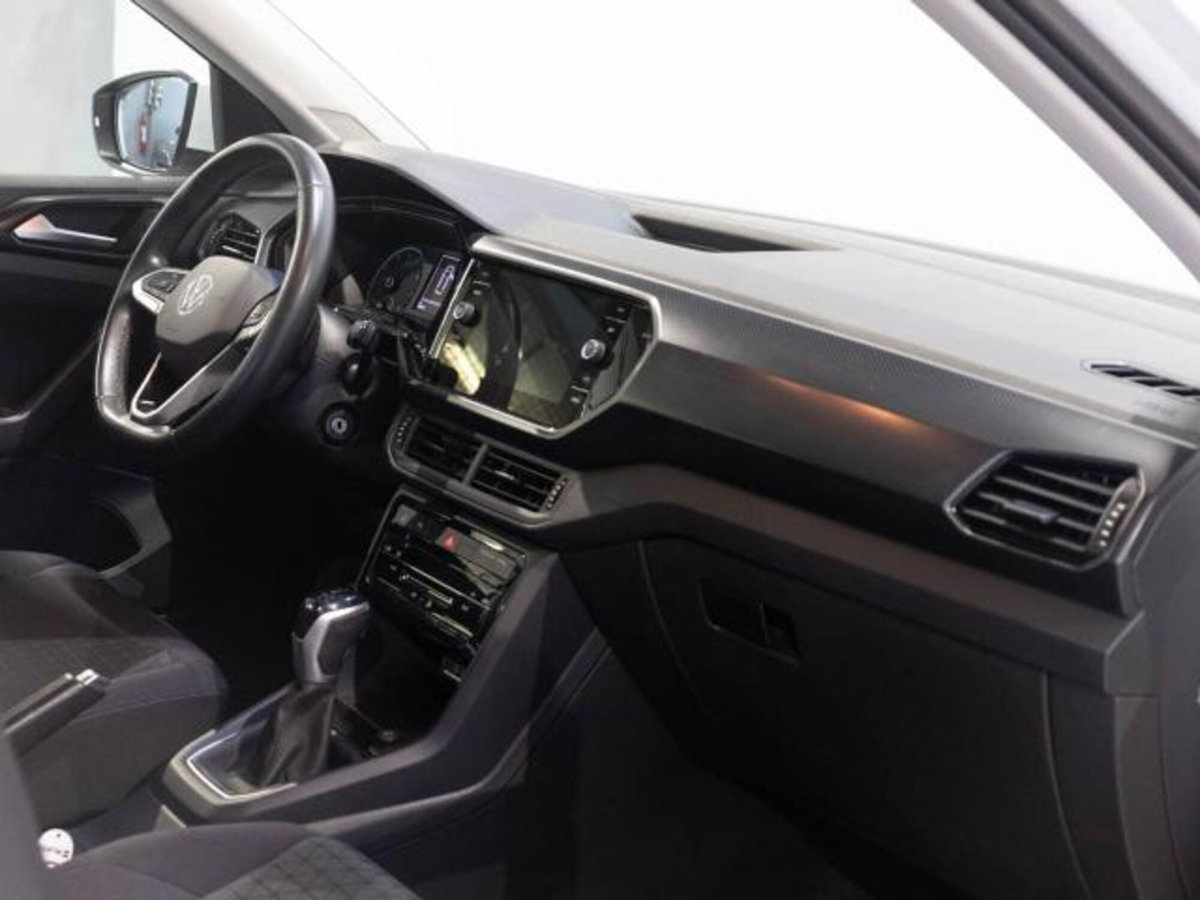 Volkswagen T-Cross 1.0 TSI 110 CV Sport (13)