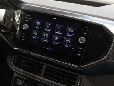 Volkswagen T-Cross 1.0 TSI 110 CV Sport (14)