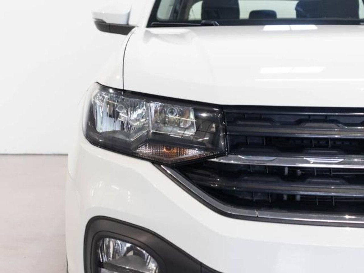 Volkswagen T-Cross 1.0 TSI 110 CV Sport (8)