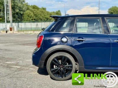 MINI Mini 2.0 Cooper SD aut. 5 porte (16)
